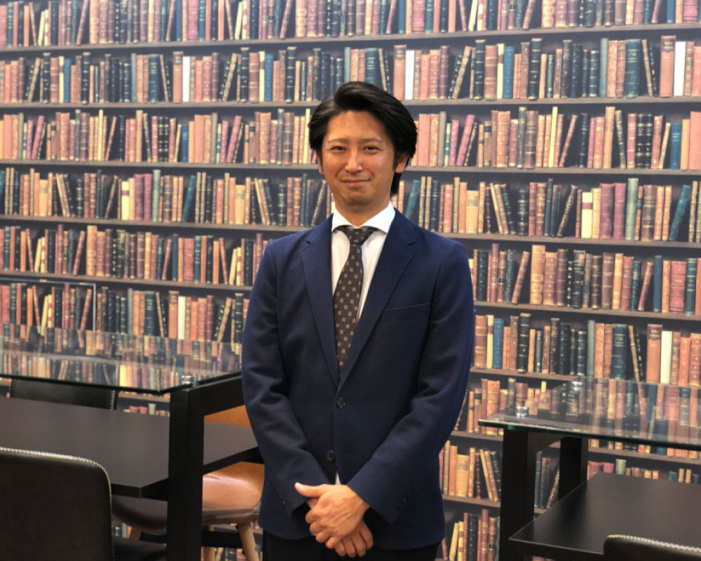 専務取締役 東弘史