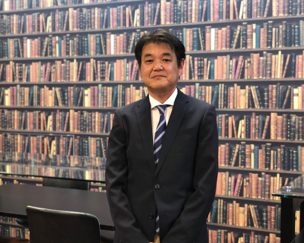 シニアマネージャー 石田孝信